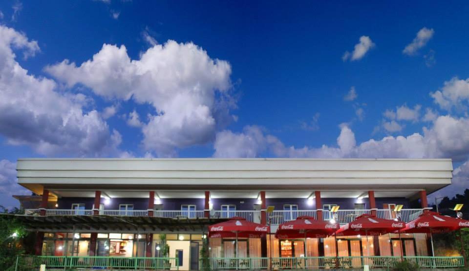 Hotel Evro Set Skopje Exterior foto